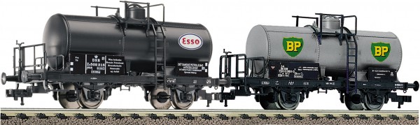 ART.NR. 581107 2 tankvogne med bremseplatform BP og Esso